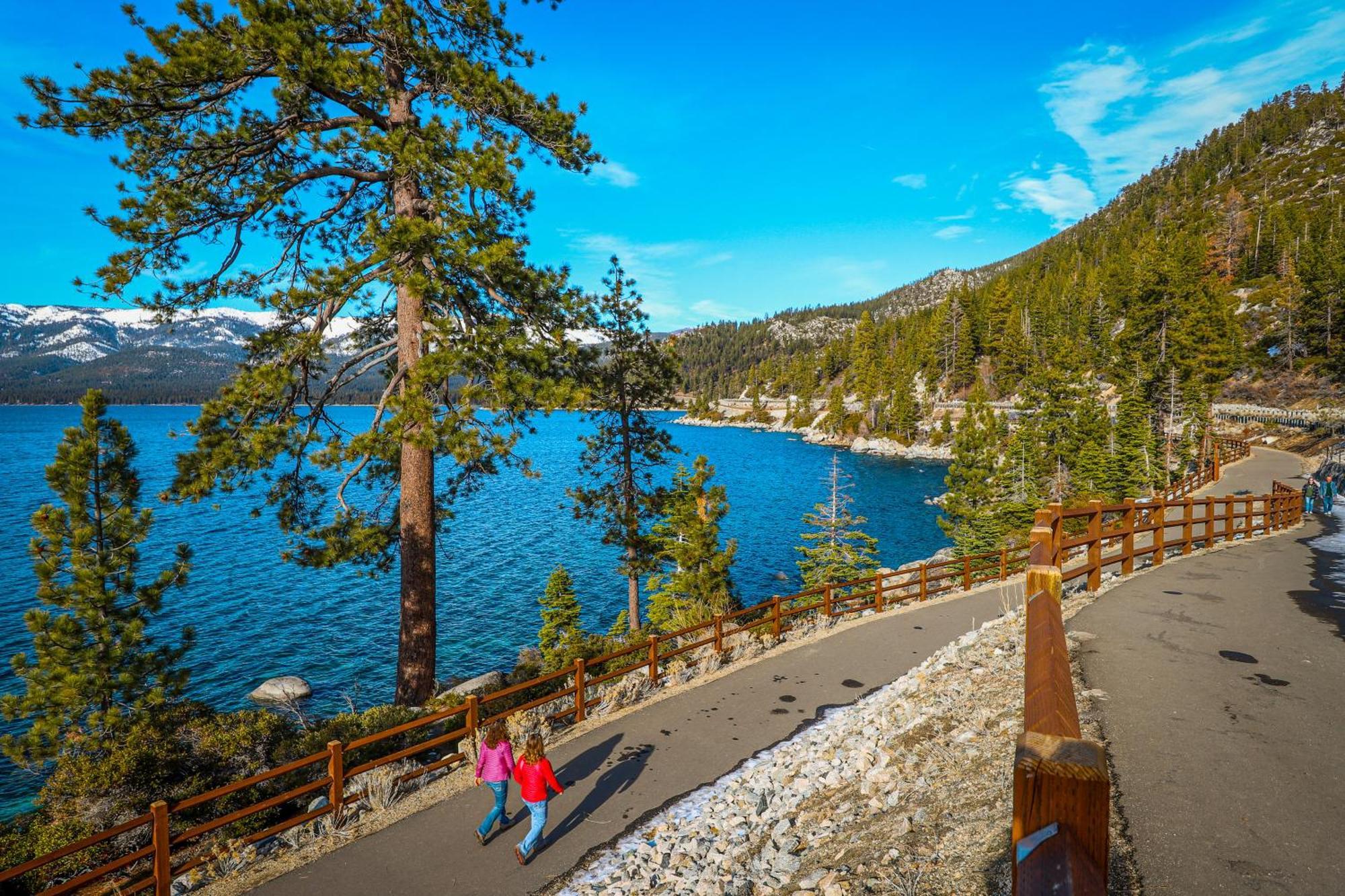 Tahome & Tahoe Place Incline Village Bilik gambar